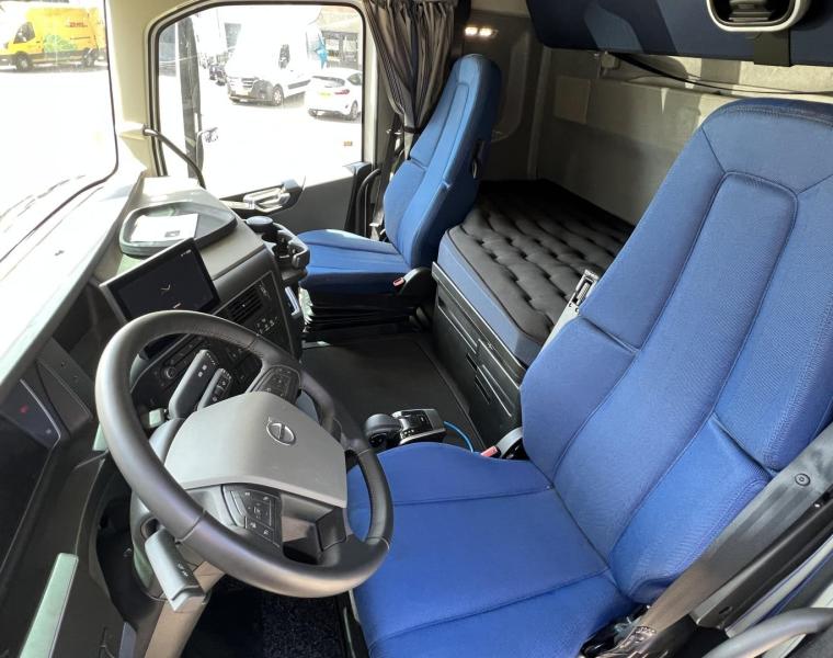 Volvo FH 460 GLOBETROTTER I SAVE PA4712