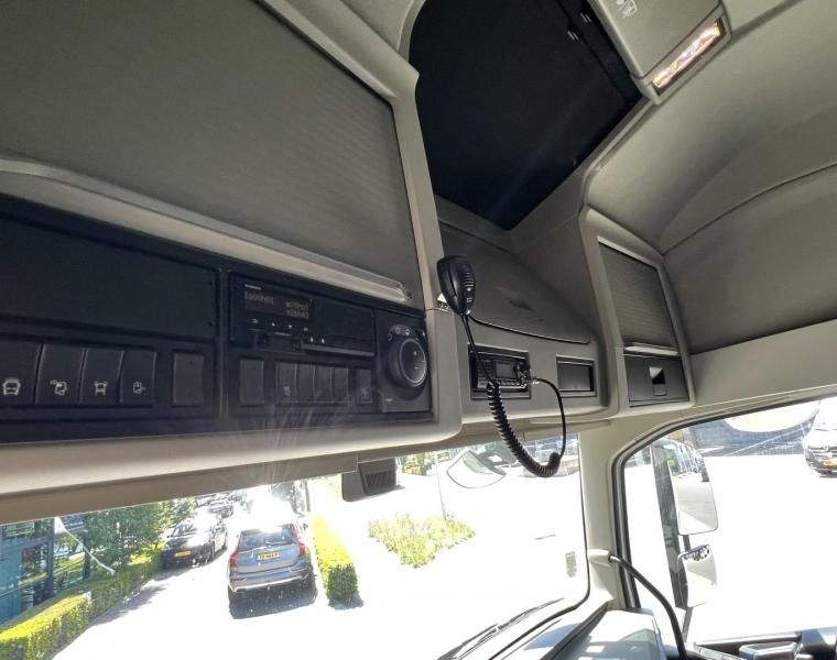 Volvo FH 460 GLOBETROTTER I SAVE PA4712